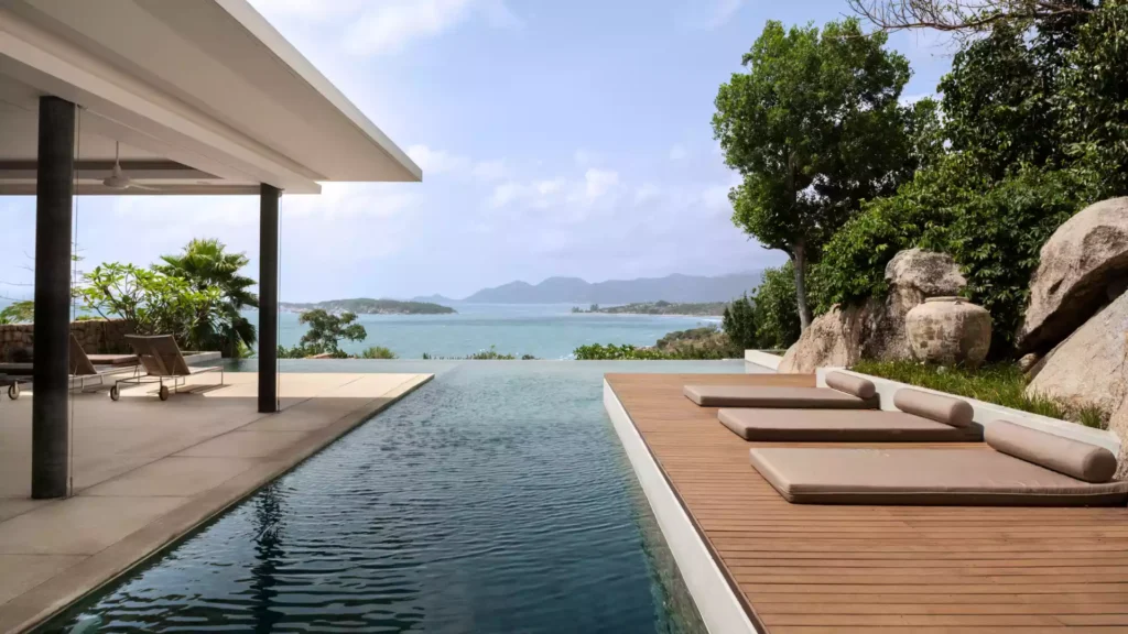 Contratando um servico profissional de deteccao de vazamentos em piscinas