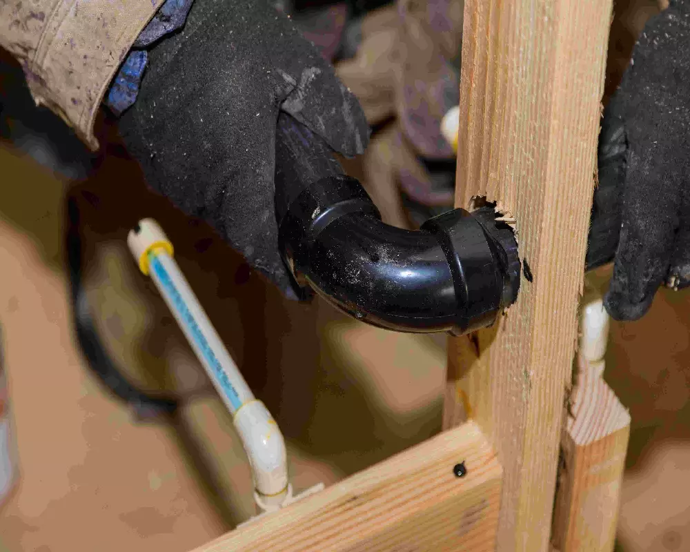 Medidas a serem tomadas se voce suspeitar de um vazamento no sistema de esgoto