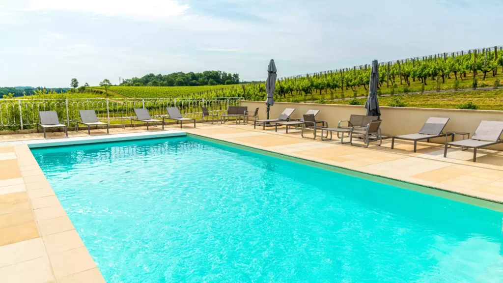 Sinais de um vazamento em piscinas